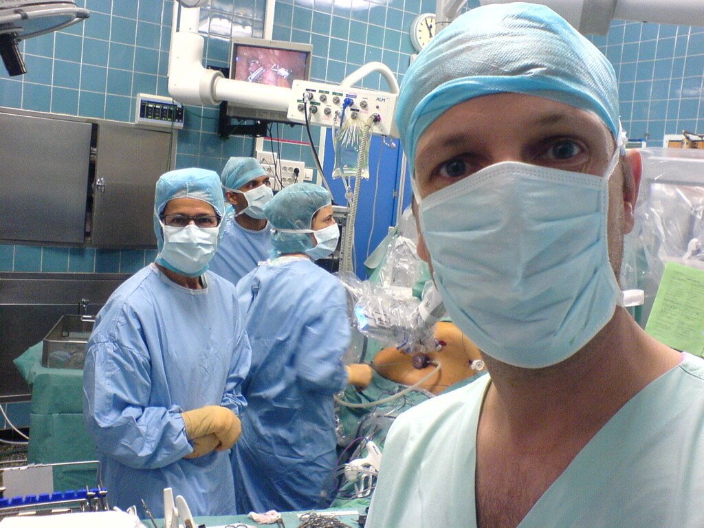 Medical robot and healthcare technology