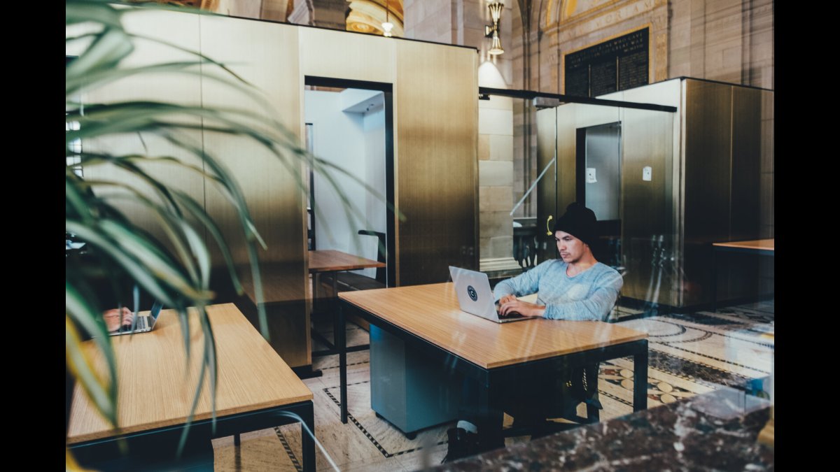 Should Universities Make Online Learning Permanent?