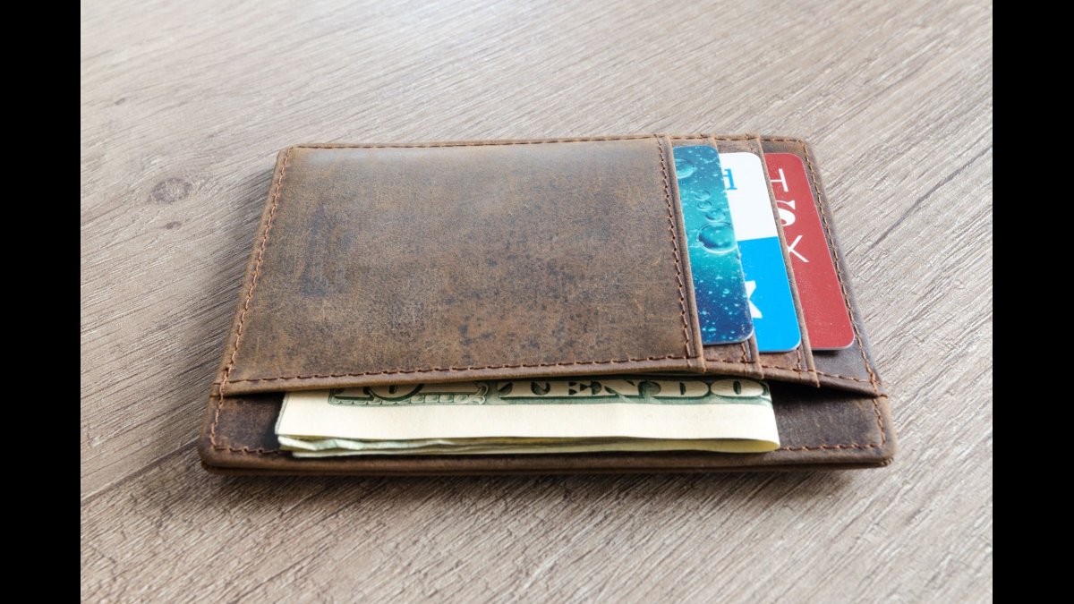 The Wallet on the Bus